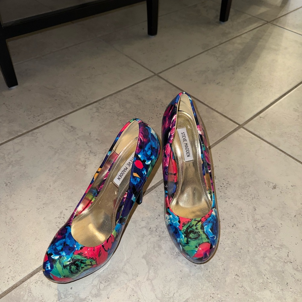 Steve Madden Colorful Floral Heels